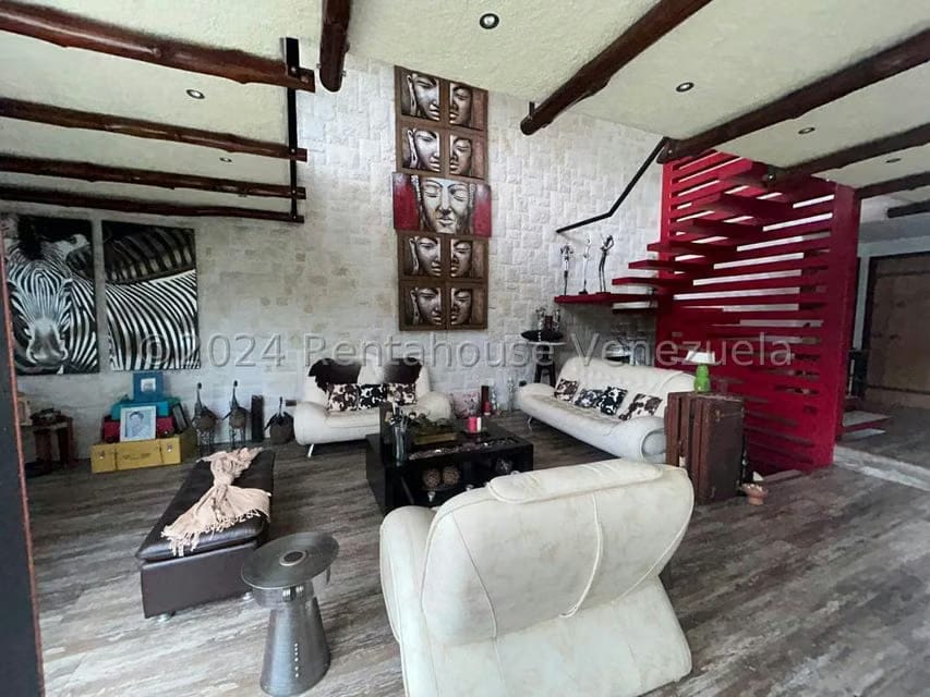 Casa (Multipes Niveles) en Venta en Monterrey, Distrito Metropolitano - 26