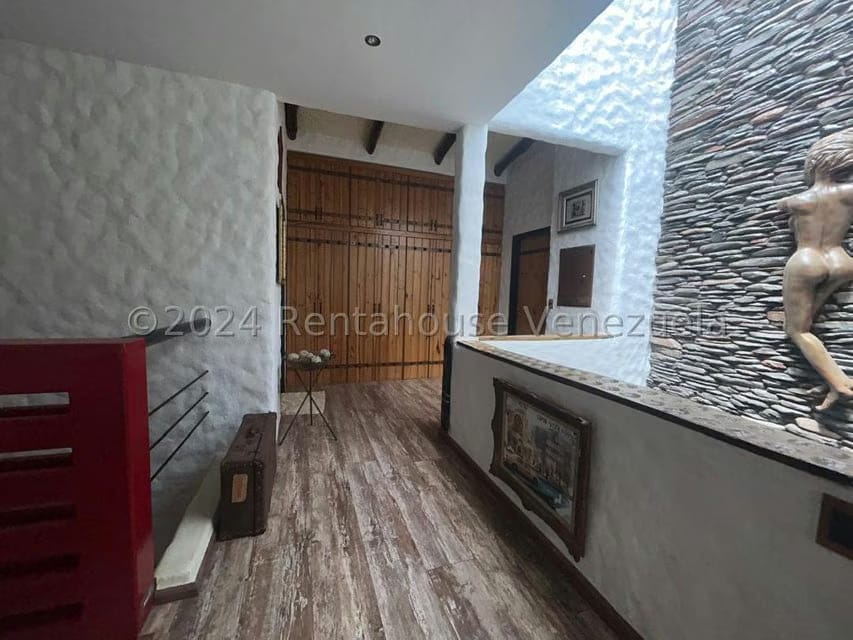 Casa (Multipes Niveles) en Venta en Monterrey, Distrito Metropolitano - 42