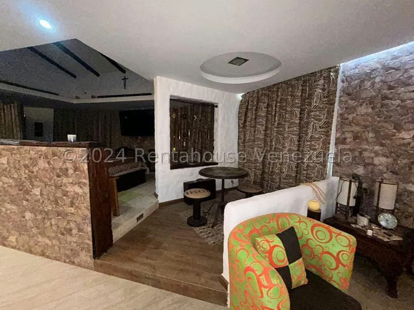 Casa (Multipes Niveles) en Venta en Monterrey, Distrito Metropolitano - 50