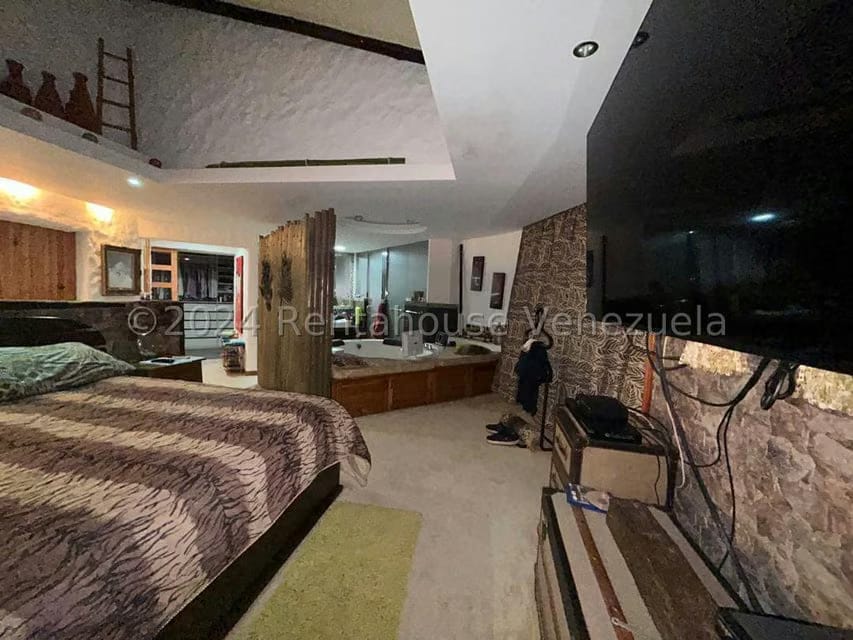 Casa (Multipes Niveles) en Venta en Monterrey, Distrito Metropolitano - 54