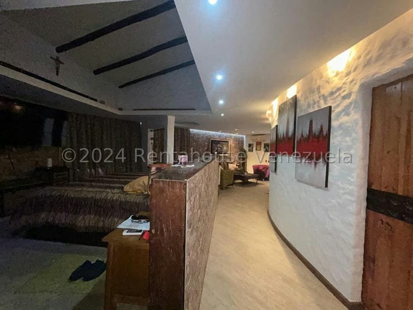 Casa (Multipes Niveles) en Venta en Monterrey, Distrito Metropolitano - 57