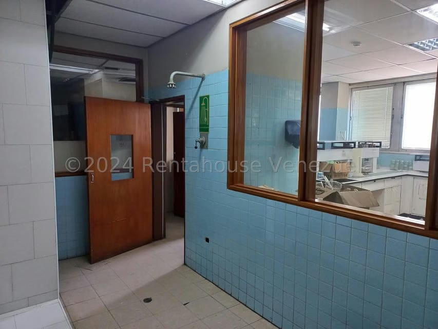 Comercial (Oficina) en Alquiler en Macaracuay, Distrito Metropolitano - 6