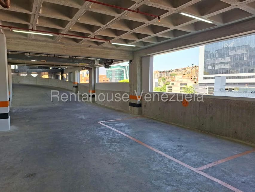 Comercial (Local Comercial) en Alquiler en Las Mercedes, Distrito Metropolitano - 15