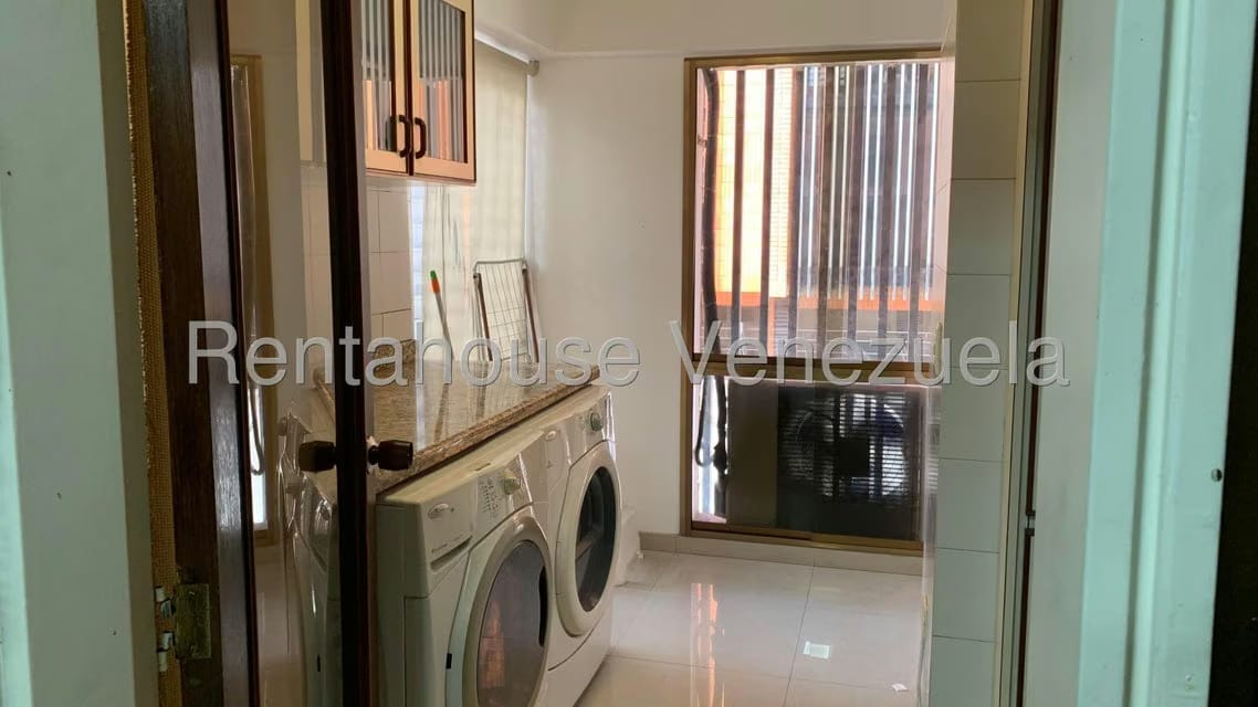 Apartamento (1 Nivel) en Alquiler en La Castellana, Distrito Metropolitano - 15