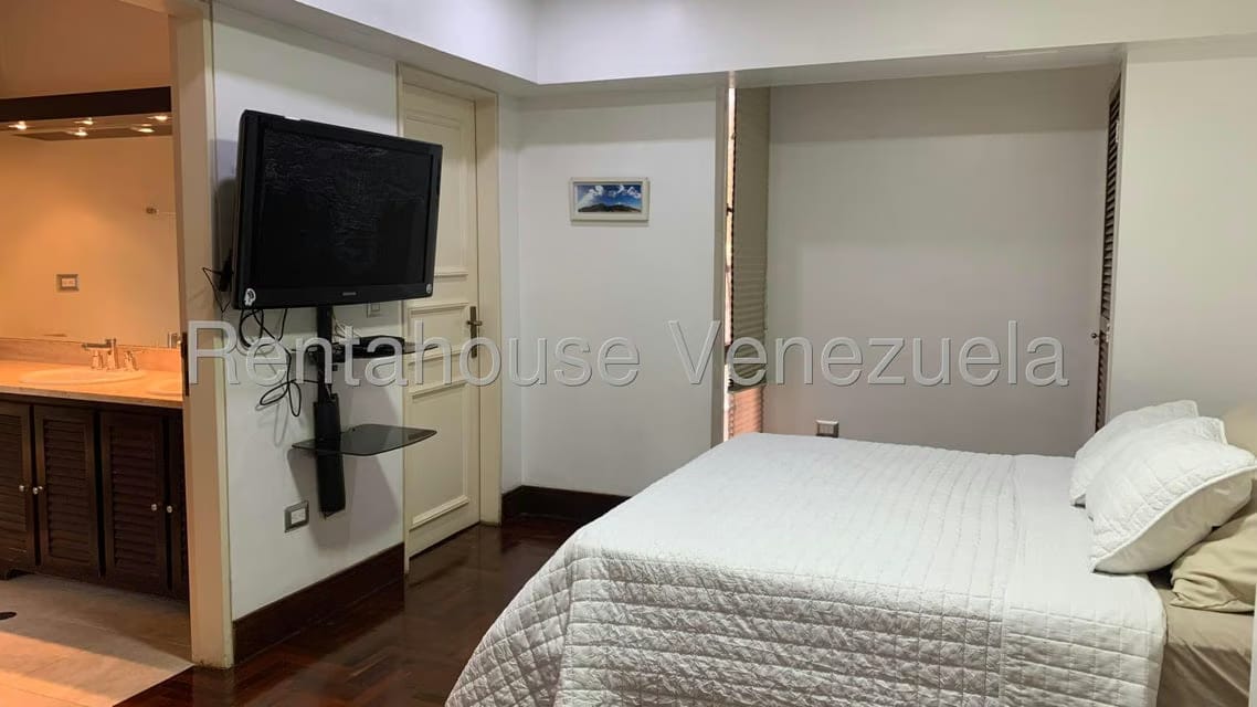 Apartamento (1 Nivel) en Alquiler en La Castellana, Distrito Metropolitano - 7
