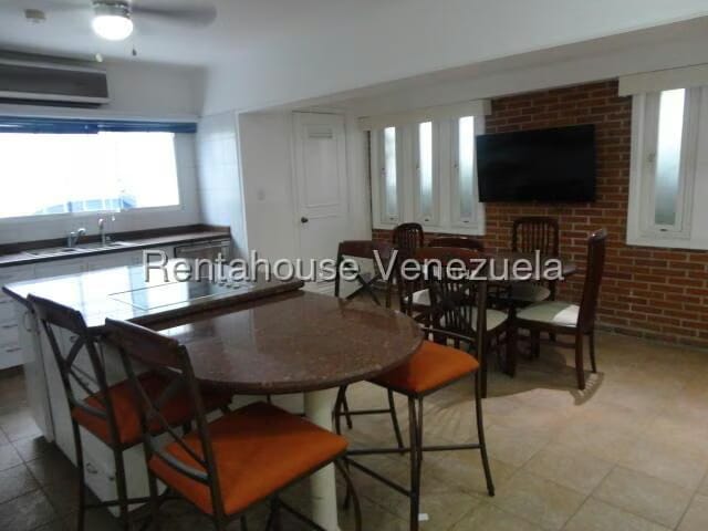 Casa (Multipes Niveles) en Alquiler en Valle Arriba, Distrito Metropolitano - 21
