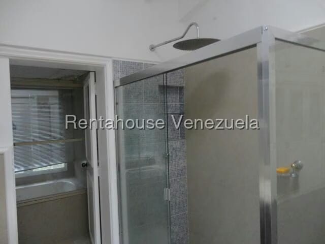 Casa (Multipes Niveles) en Alquiler en Valle Arriba, Distrito Metropolitano - 31