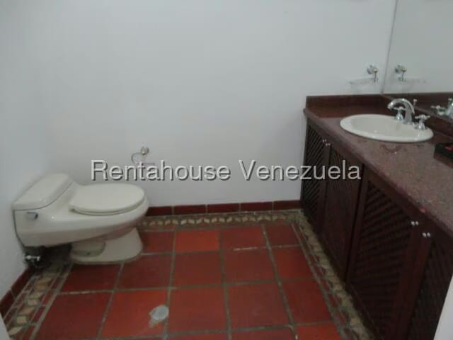 Casa (Multipes Niveles) en Alquiler en Valle Arriba, Distrito Metropolitano - 37