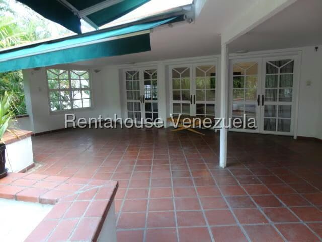 Casa (Multipes Niveles) en Alquiler en Valle Arriba, Distrito Metropolitano - 56