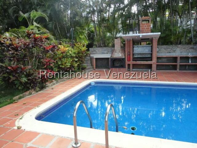 Casa (Multipes Niveles) en Alquiler en Valle Arriba, Distrito Metropolitano - 59
