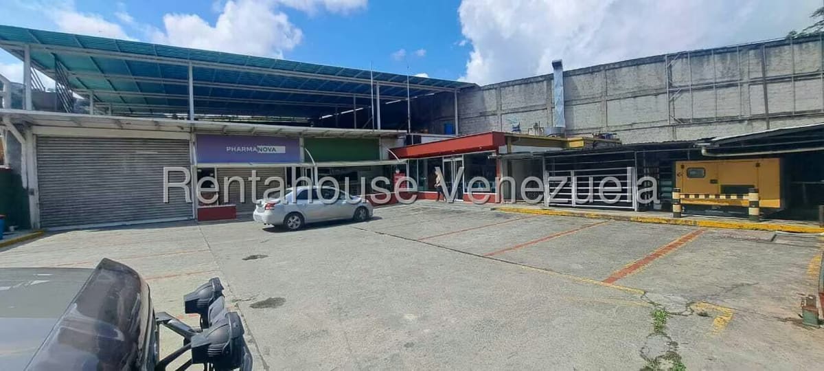 Comercial (Local Comercial) en Alquiler en Turumo, Distrito Metropolitano - 2
