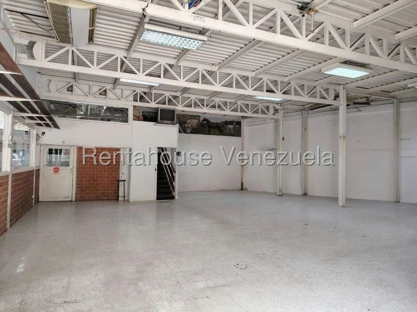 Comercial (Local Comercial) en Alquiler en Turumo, Distrito Metropolitano - 6