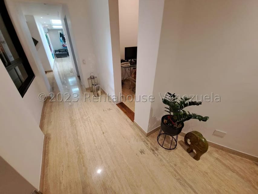 Apartamento (1 Nivel) en Venta en La Tahona, Distrito Metropolitano - 24