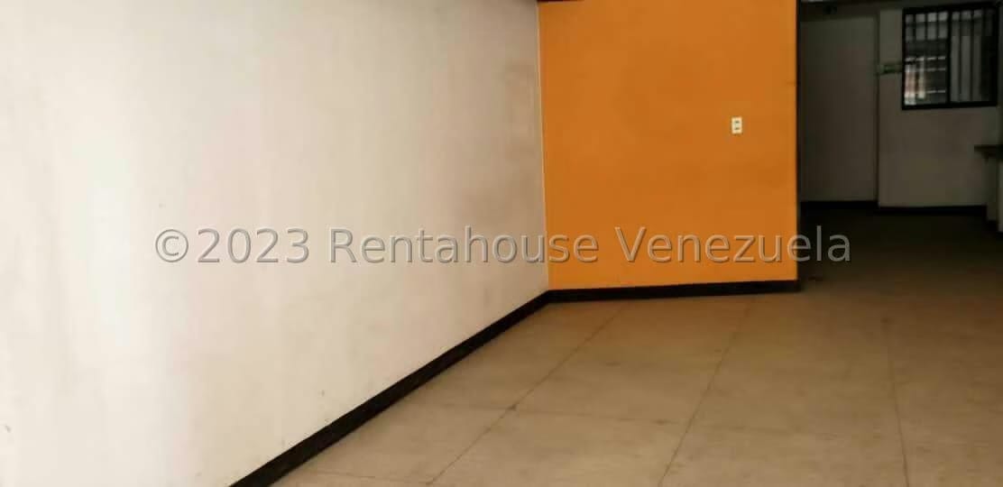Comercial (Local Comercial) en Venta en Parroquia Catedral, Distrito Metropolitano - 13