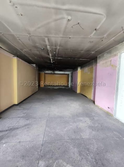 Comercial (Local Comercial) en Venta en Parroquia Catedral, Distrito Metropolitano - 16