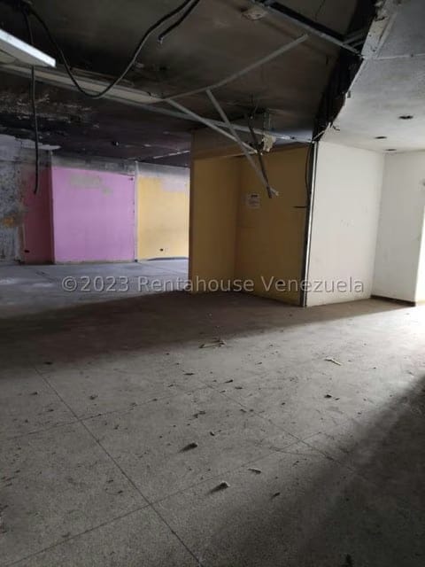 Comercial (Local Comercial) en Venta en Parroquia Catedral, Distrito Metropolitano - 17