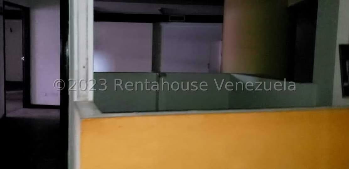 Comercial (Local Comercial) en Venta en Parroquia Catedral, Distrito Metropolitano - 8
