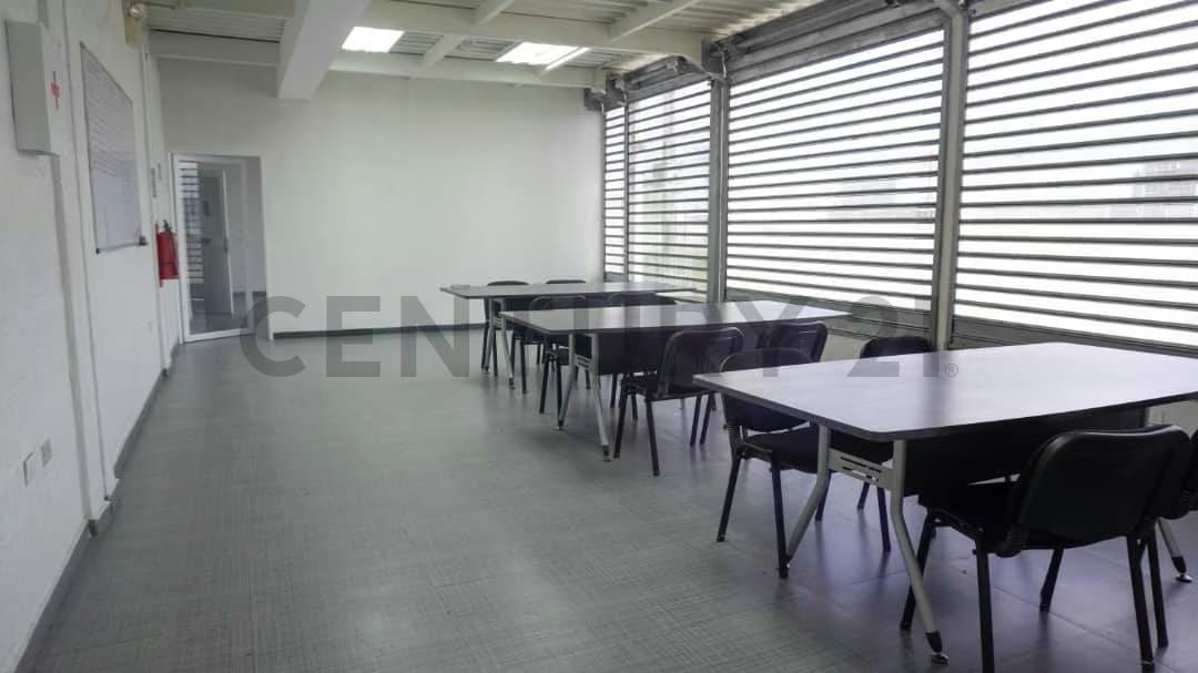 Galpón en venta, Trocal 05 Sector Palma Sola - 5