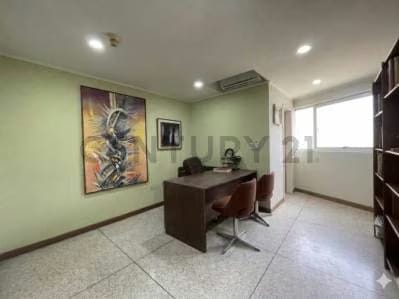 Consultorio en Venta. Clínica Puerto Ordaz - 5