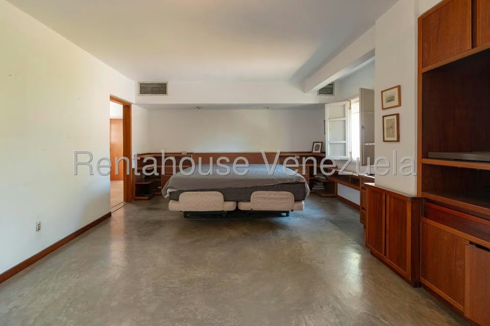 Casa (Multipes Niveles) en Venta en Los Chorros, Distrito Metropolitano - 16