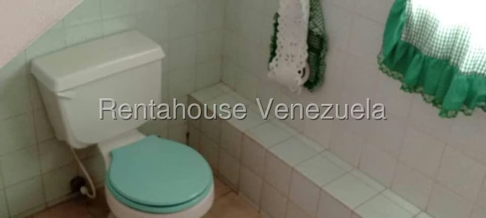 Casa (Multipes Niveles) en Venta en El Country, Trujillo - 25