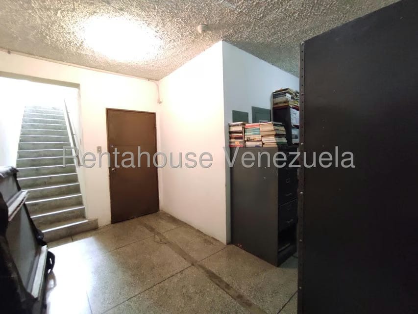 Comercial (Local Comercial) en Venta en Zona Centro, Aragua - 24