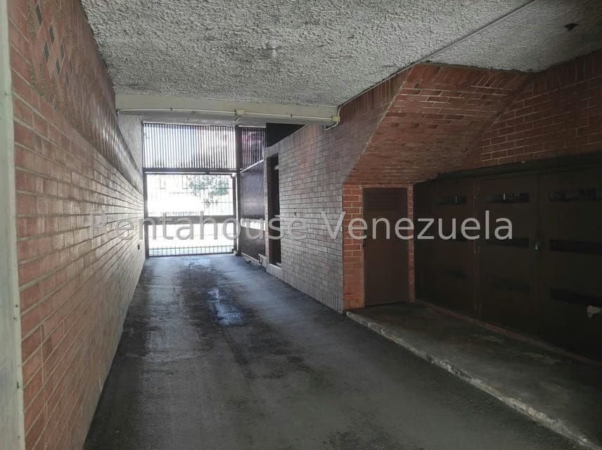 Comercial (Local Comercial) en Venta en Zona Centro, Aragua - 36