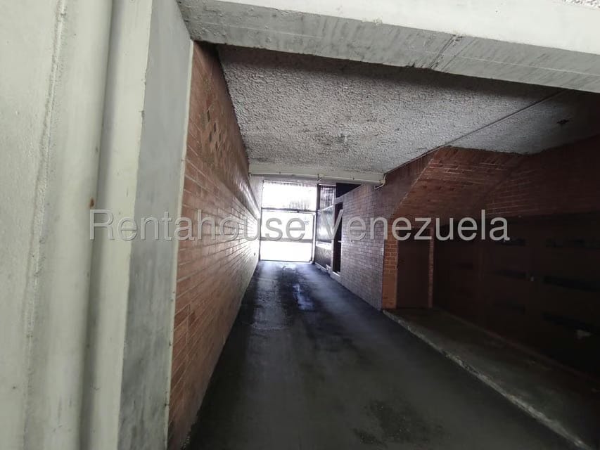 Comercial (Local Comercial) en Venta en Zona Centro, Aragua - 39