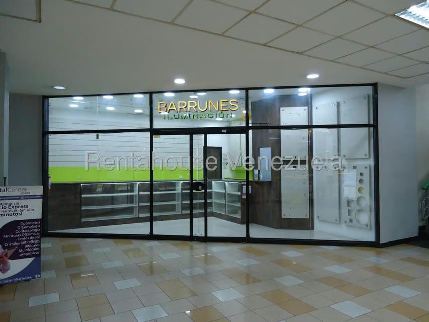 Comercial (Local Comercial) en Alquiler en Parroquia Catedral, Distrito Metropolitano - 18