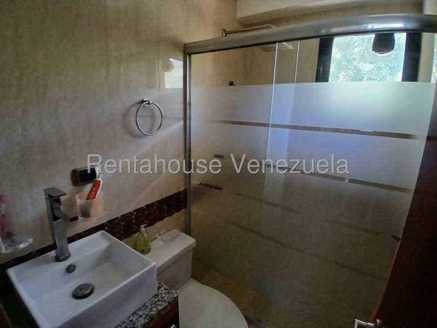 Apartamento (1 Nivel) en Venta en Mampote, Miranda - 36