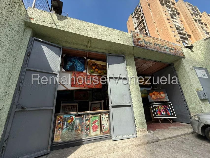 Comercial (Local Comercial) en Venta en Parroquia Santa Teresa, Distrito Metropolitano