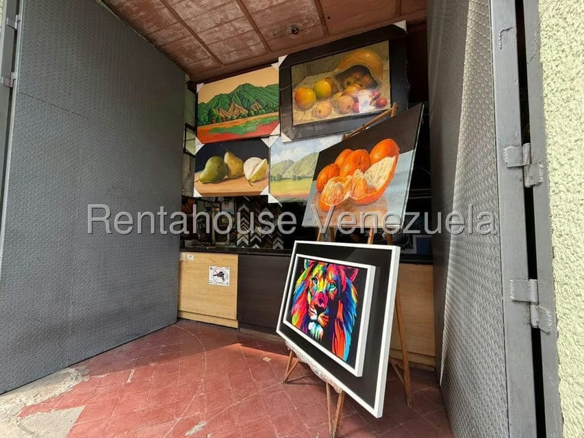 Comercial (Local Comercial) en Venta en Parroquia Santa Teresa, Distrito Metropolitano - 3