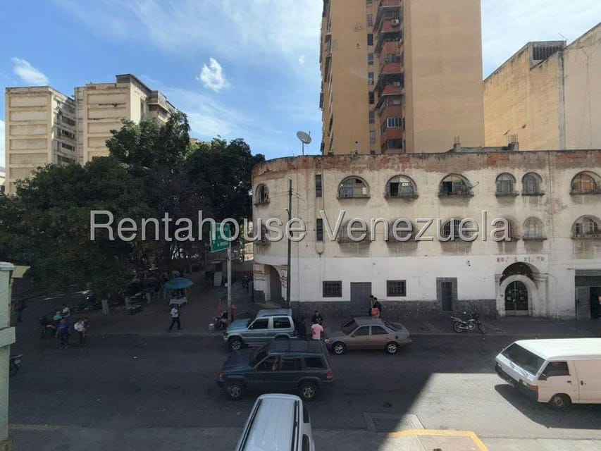 Comercial (Local Comercial) en Venta en Parroquia Santa Teresa, Distrito Metropolitano - 22