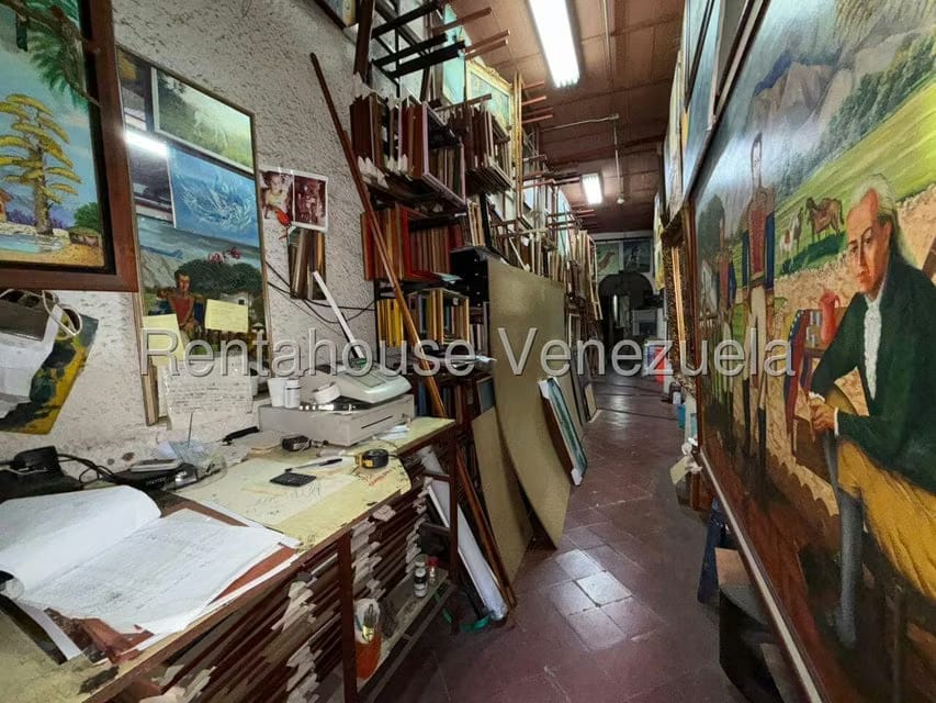 Comercial (Local Comercial) en Venta en Parroquia Santa Teresa, Distrito Metropolitano - 6