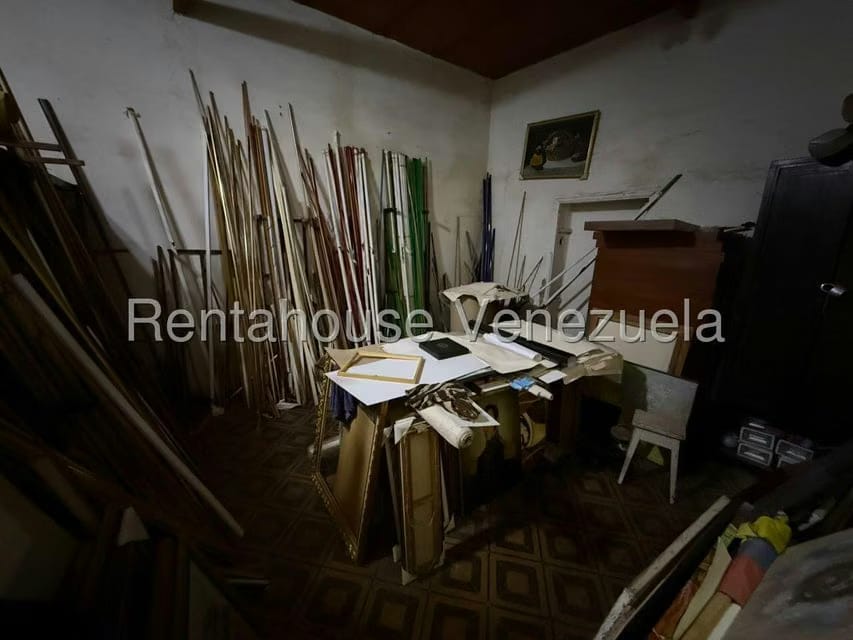 Comercial (Local Comercial) en Venta en Parroquia Santa Teresa, Distrito Metropolitano - 9