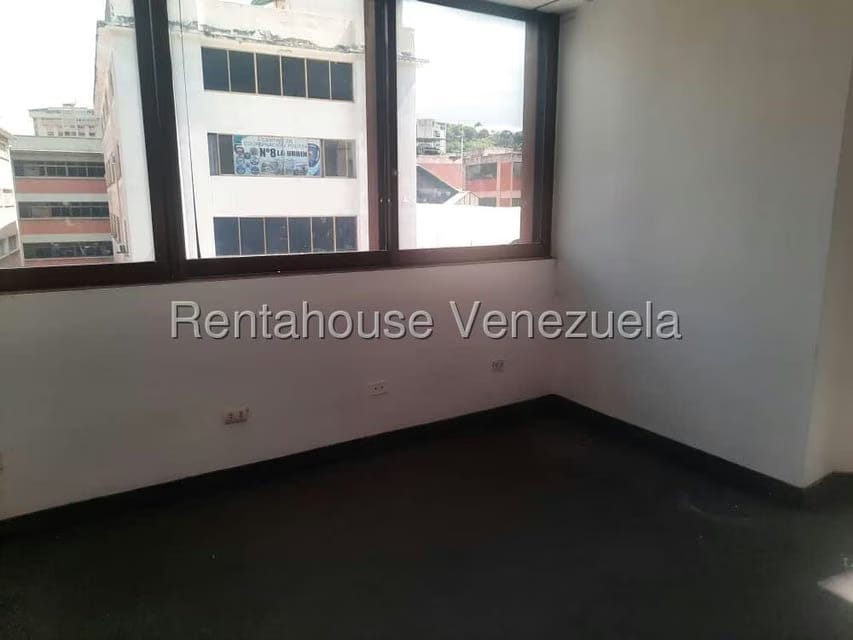 Comercial (Oficina) en Alquiler en La Urbina, Distrito Metropolitano - 6