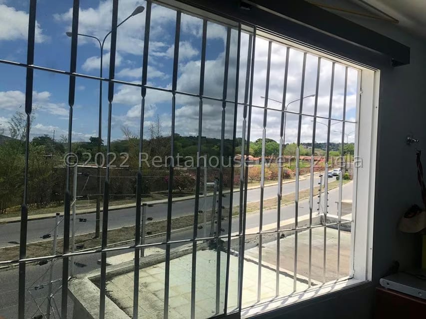 Casa (1 Nivel) en Venta en Ciudad Roca, Lara - 16