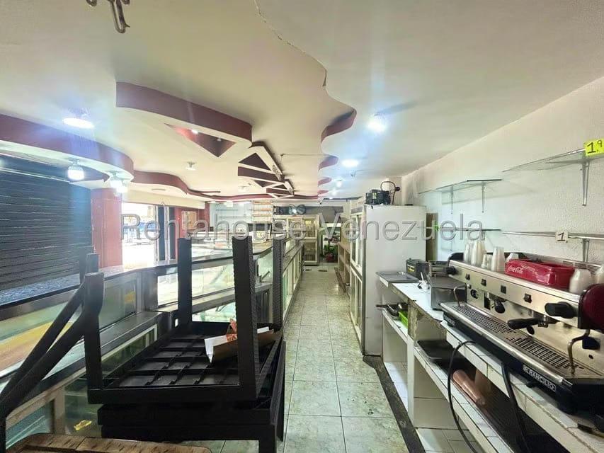 Comercial (Local Comercial) en Alquiler en Centro, Lara - 13