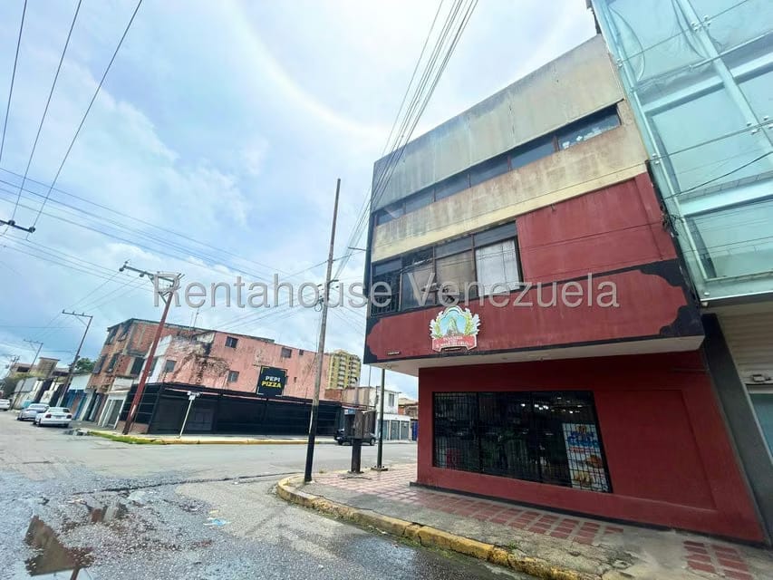 Comercial (Local Comercial) en Alquiler en Centro, Lara - 29