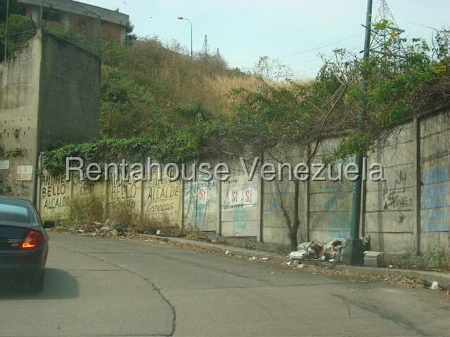 Terreno (Residencial) en Venta en El Paraiso, Distrito Metropolitano - 7
