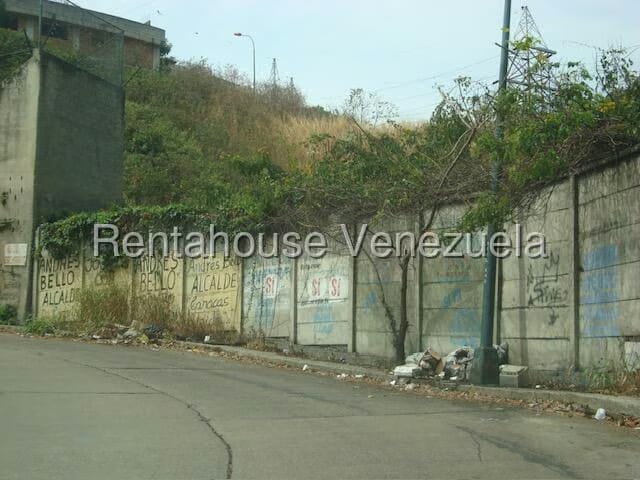 Terreno (Residencial) en Venta en El Paraiso, Distrito Metropolitano - 8