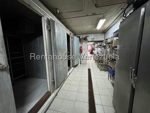 Comercial (Local Comercial) en Alquiler en El Hatillo, Distrito Metropolitano - 25