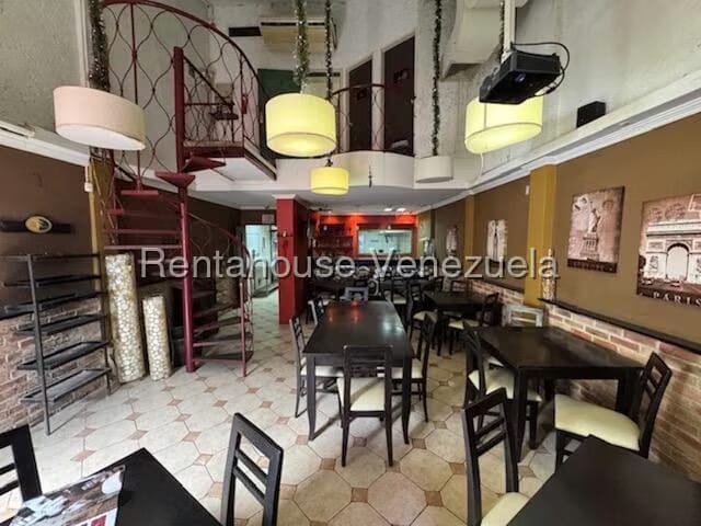 Comercial (Local Comercial) en Alquiler en El Hatillo, Distrito Metropolitano - 4