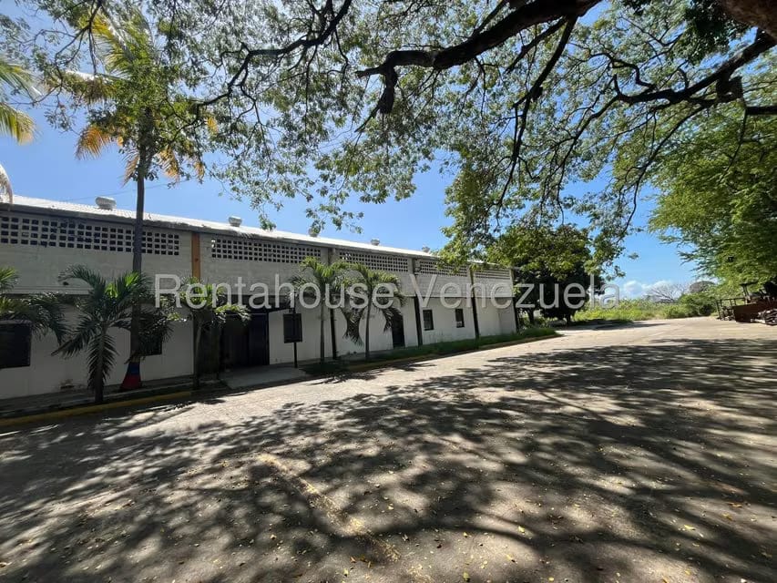 Comercial (Local Comercial) en Alquiler en Zona Industrial San Vicente, Aragua