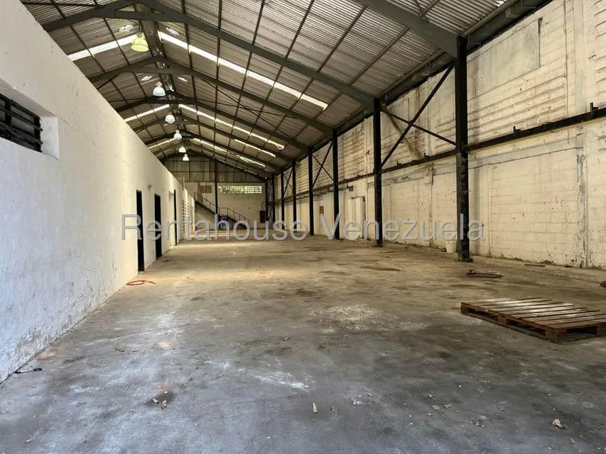 Comercial (Local Comercial) en Alquiler en Zona Industrial San Vicente, Aragua - 23