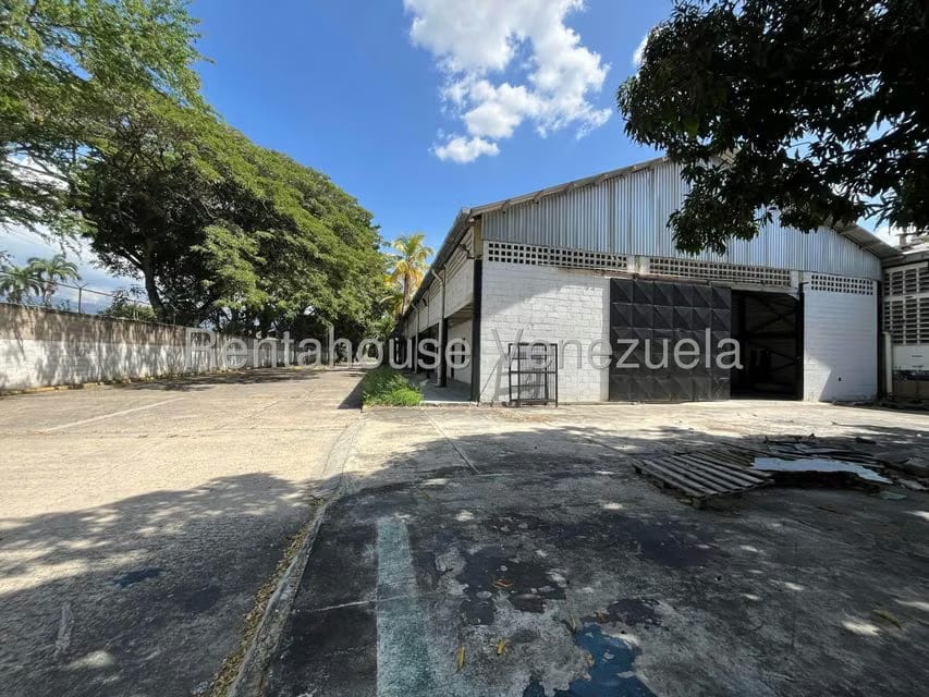 Comercial (Local Comercial) en Alquiler en Zona Industrial San Vicente, Aragua - 31