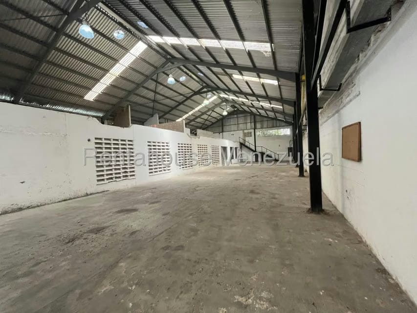 Comercial (Local Comercial) en Alquiler en Zona Industrial San Vicente, Aragua - 9