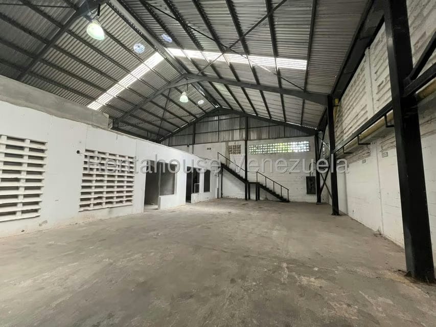 Comercial (Local Comercial) en Alquiler en Zona Industrial San Vicente, Aragua - 10