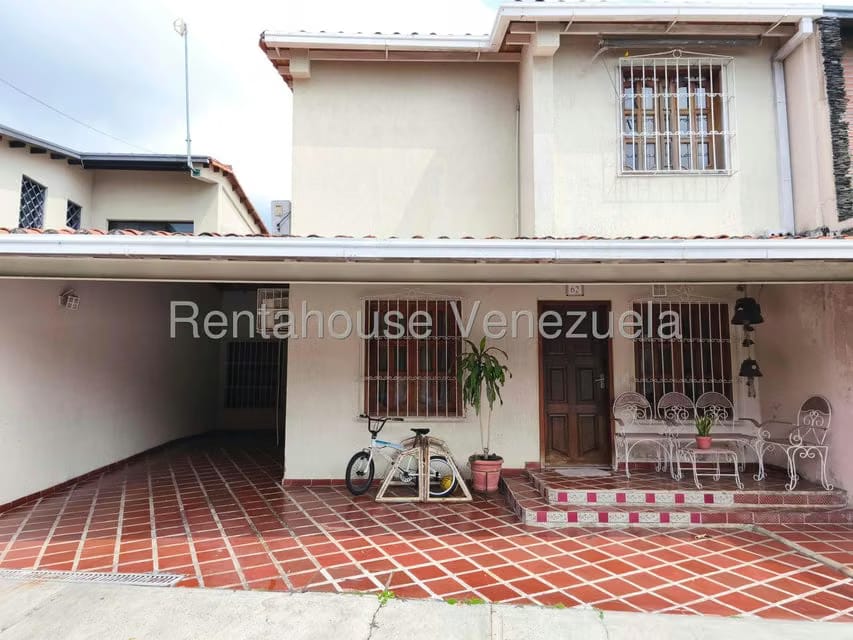 Casa (Duplex) en Venta en Los Tinajeros, Portuguesa - 2