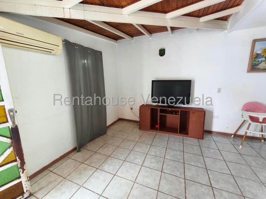Casa (Duplex) en Venta en Los Tinajeros, Portuguesa - 18